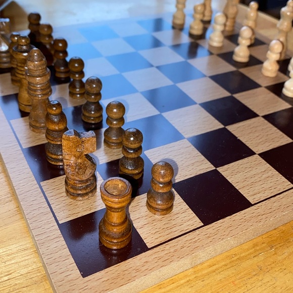 unbranded Other - Chess set in pre-owned good condition